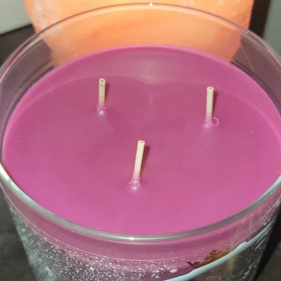 Bath and Body Works Sparkling Woods 3 wick Candle - Picture 2 of 3